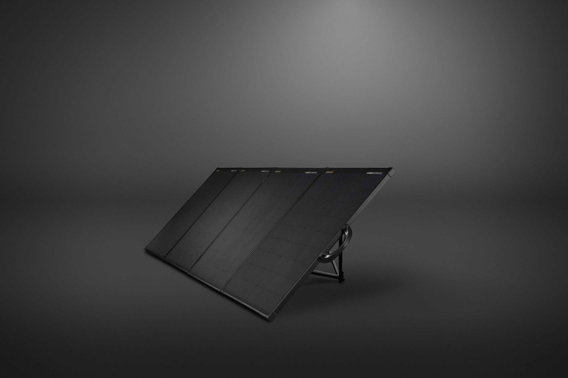 פאנל סולארי נייד GOALZERO – RANGER 300 BRIEFCASE – תמונה 5