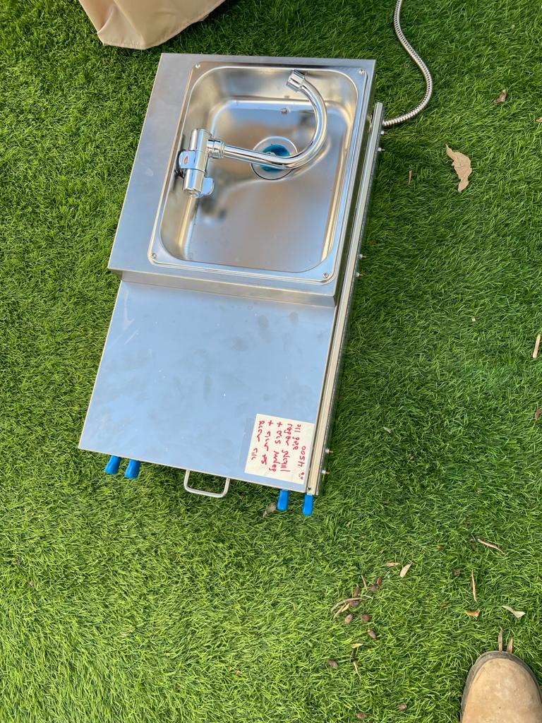 ⁦מגירה נשלפת כולל כיור וברז מתקפל כולל כירת גז⁩ – תמונה ⁦8⁩