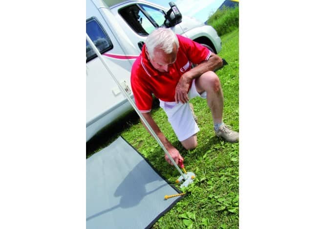 ⁦ערכת יתדות לסוכך - FIAMMA⁩ – תמונה ⁦2⁩