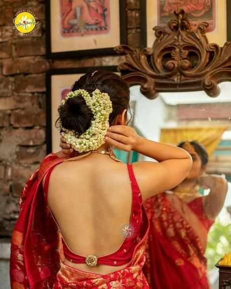 The Backless Sleeveless Blouse Design idea