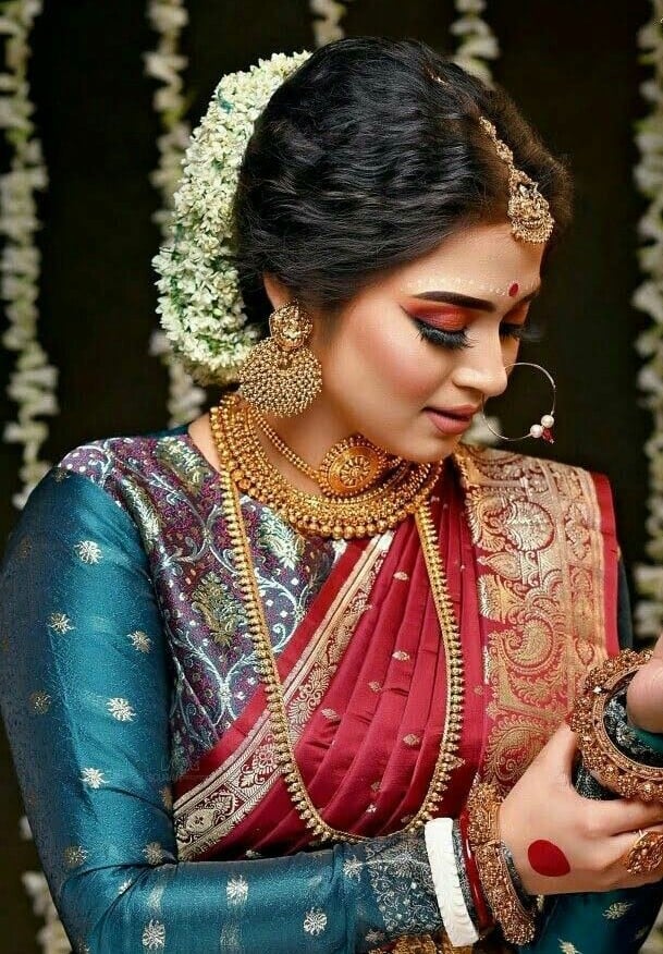 Reception Bengali Bride: Top 10 Charming Reception look for Bengali bride Reception Bengali Bride: Top 10 Charming Reception look for Bengali bride