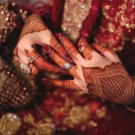 Wear a Fancy Mehendi Design from the Top 15 Henna Styles Wear a Fancy Mehendi Design from the Top 15 Henna Styles