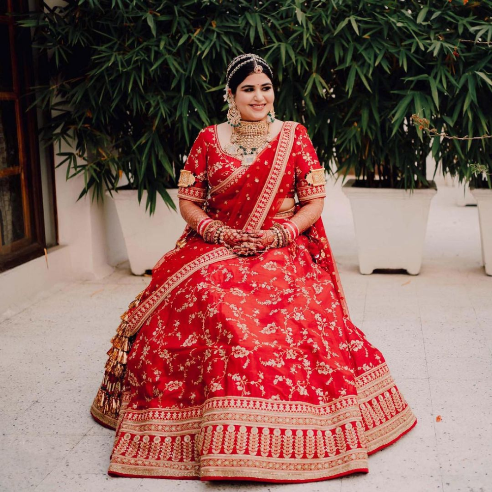 Sabyasachi’s Chubby Body Type Plus Size Indian Wedding Dresses