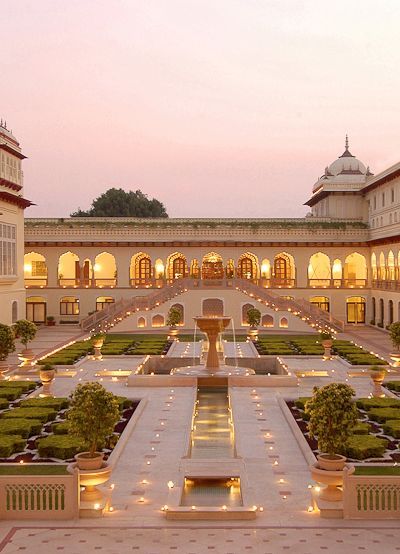Glorious Garden Decoration for Wedding Stage