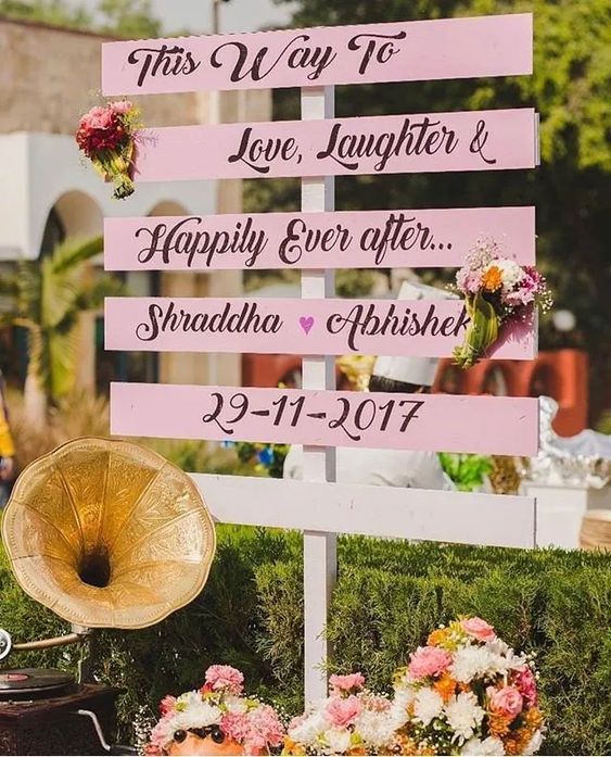 Place Cards Wedding Sign