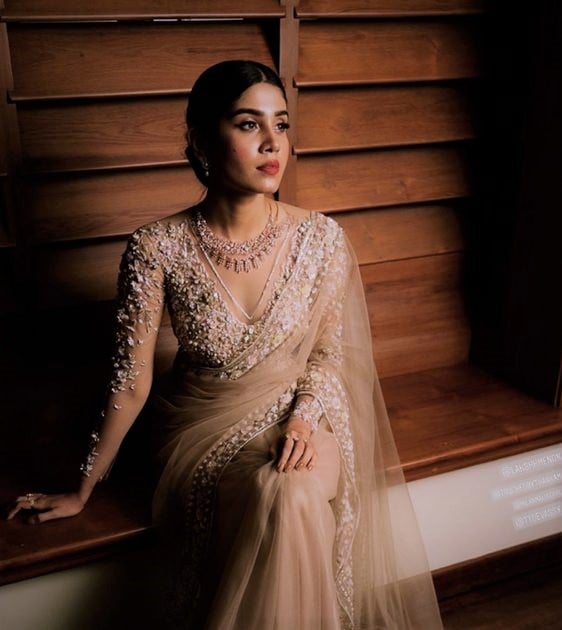 Chiffon Saree in Ethnic Wear Style