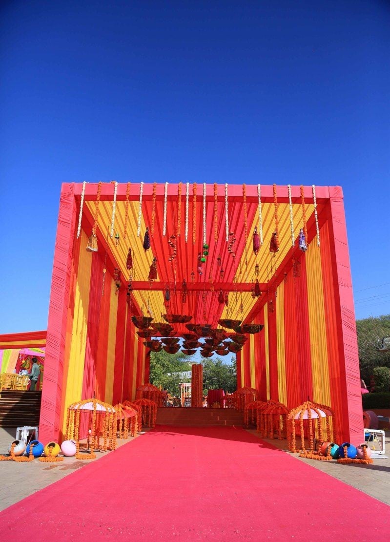 Pastel Colours Front Gate Wedding Entry Gate Decoration