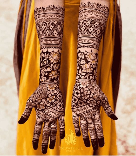 Bridal Mehndi Design with Fancy Motifs