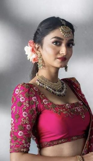 The Choli Pink Wedding Blouse Designs