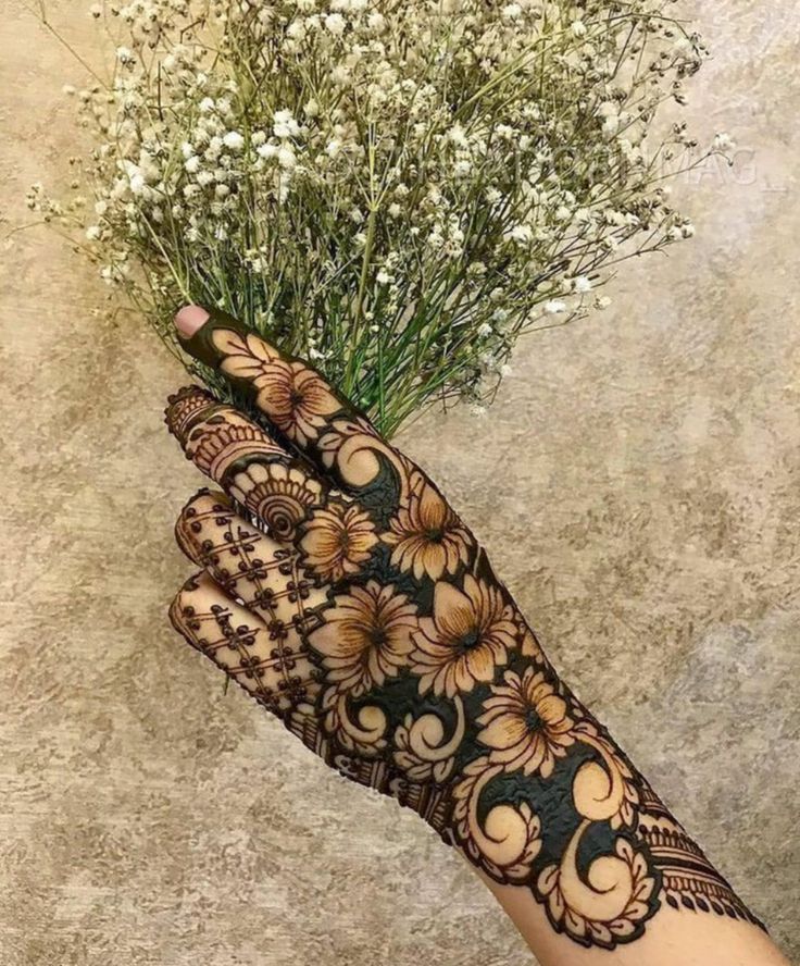 Dubai Mehendi Designs