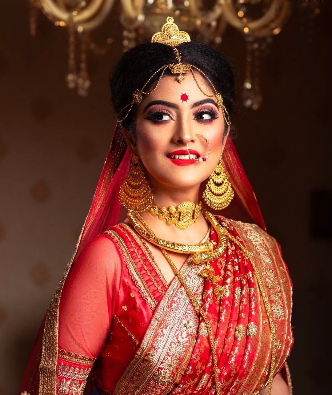 Minimalist Bengali Bride Mukut Designs