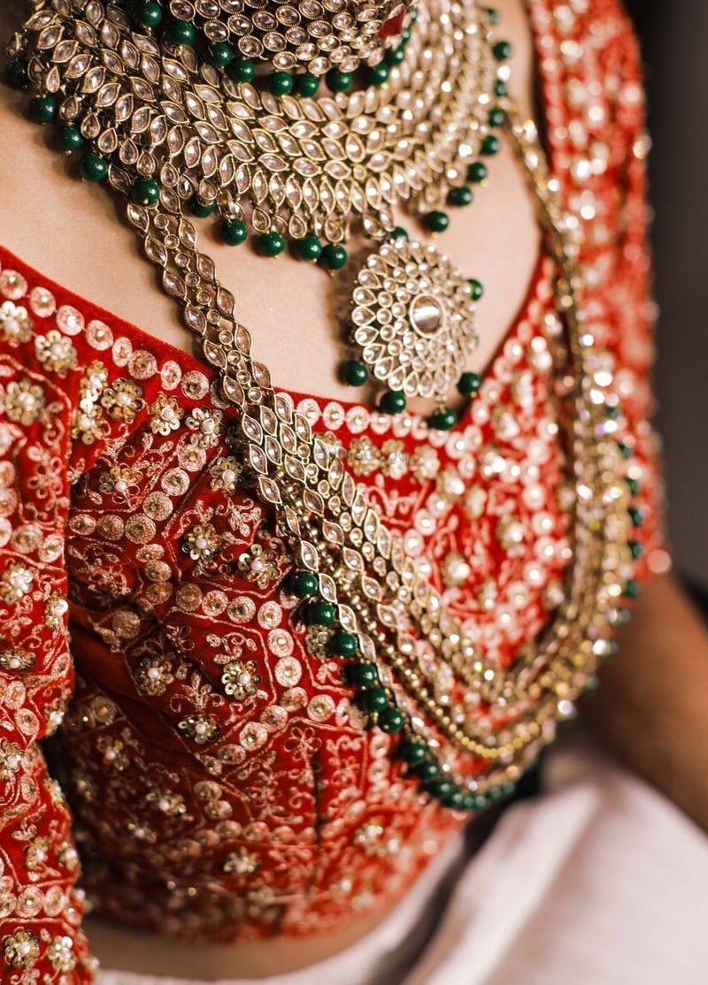 The Traditional Green Bridal Jewellery