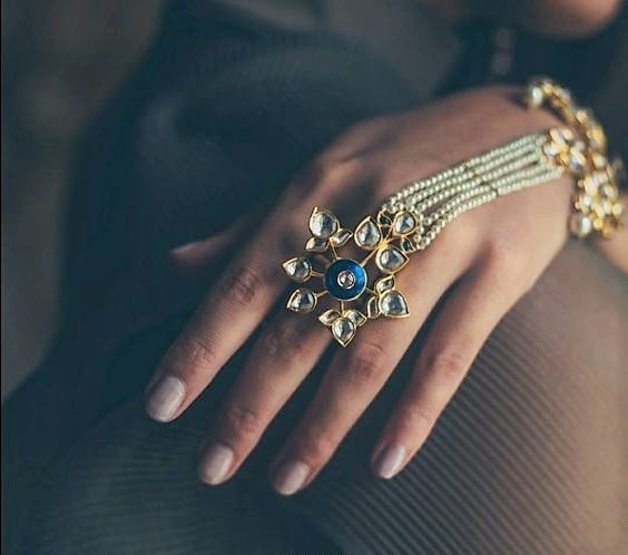 Simplistic Ring Bracelet with Pearls