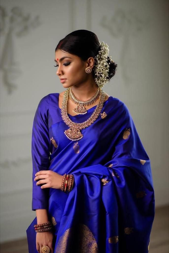 Nauveri Peacock Blue Bridal Saree