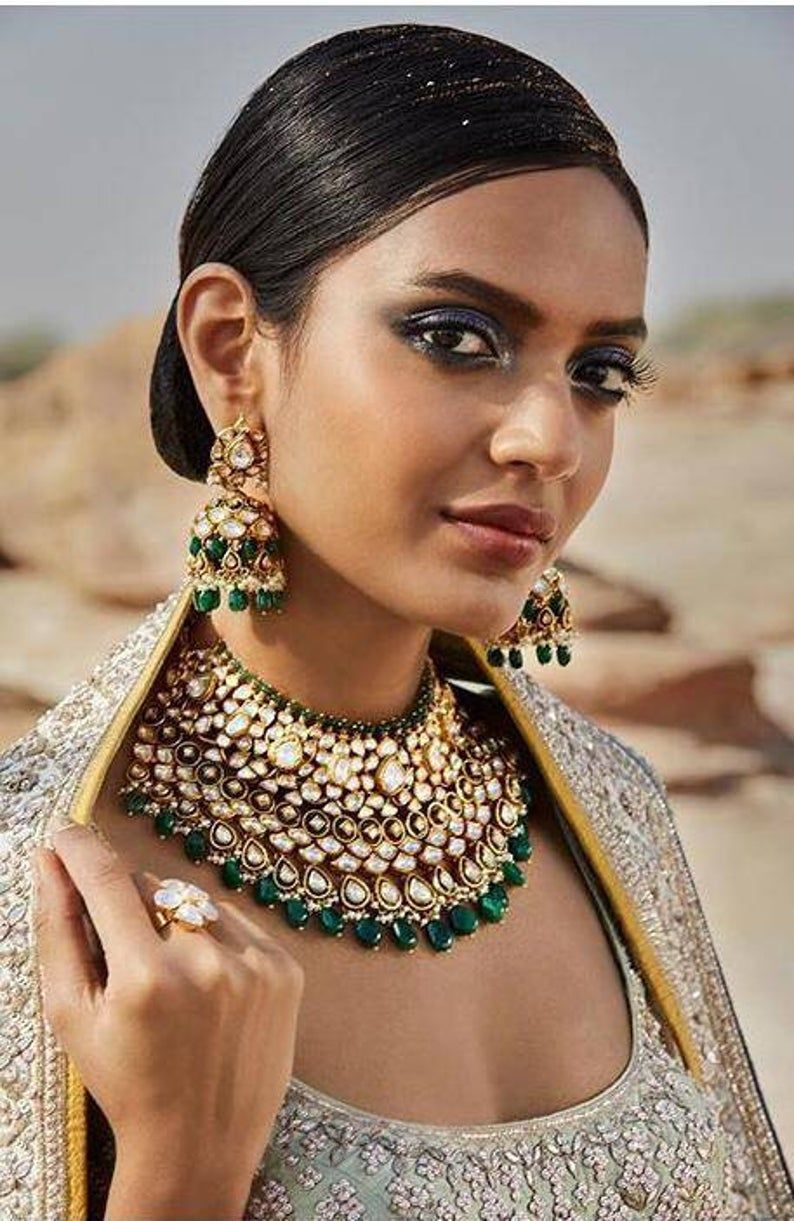 Emerald Kundan jewellery set