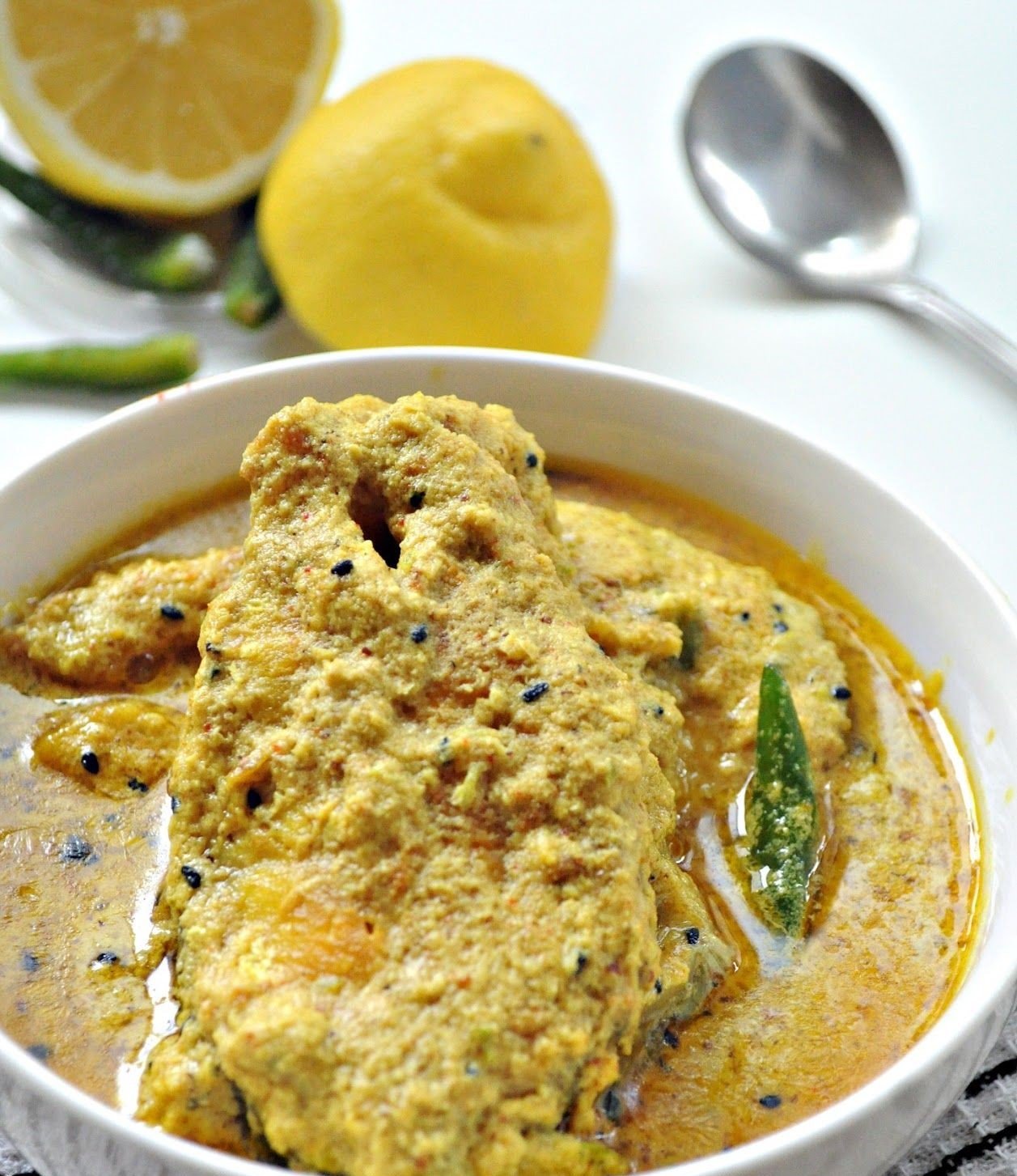 Sorshe dia Mach for Aiburobhat Menu