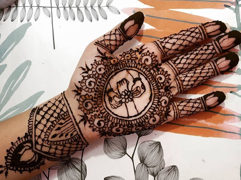 Rakhi Motif Mehendi Design for Raksha Bandhan
