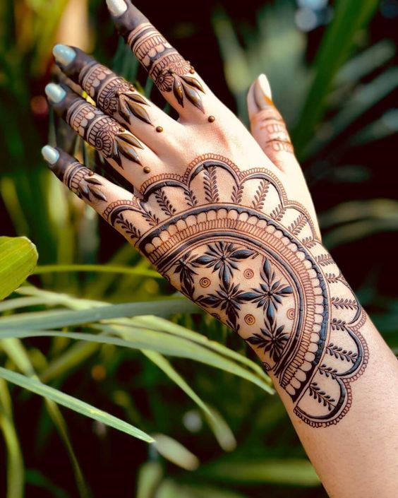 Henna Bridal Mehndi Designs with Mandala