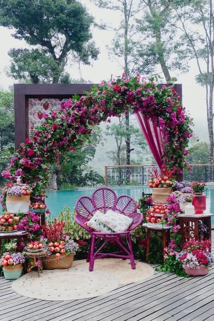 Garden Themed Modern Wedding Stage Decoration