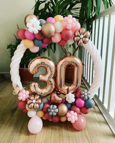 aparrently cannot get over how preetty