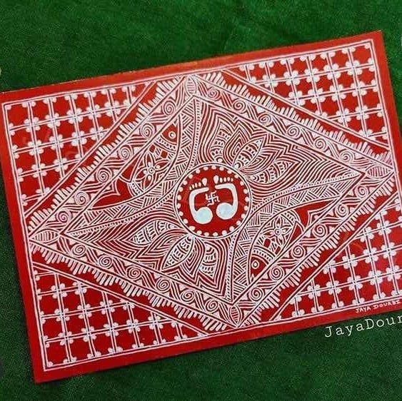 Laxmi Pada Biyer Piri Design