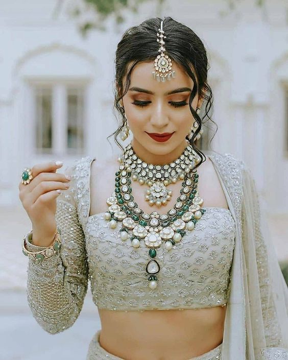 Matching Wedding Dress and Bridal Jewelry