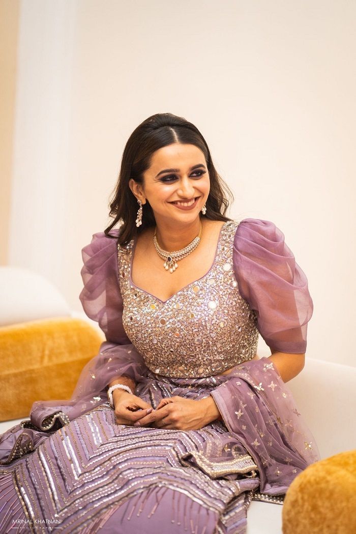 The Ruffle Sleeved Modern Banarasi Lehenga Blouse Designs