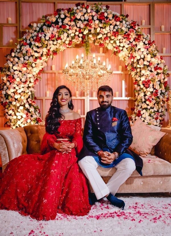 Warm Floral Reception Flower Wedding Stage Decoration