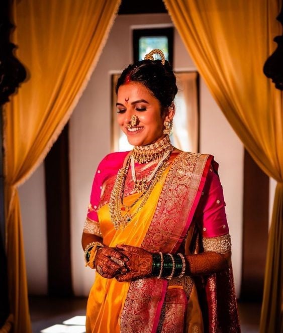 Queen Glow Royal Maharashtrian Bridal Makeup