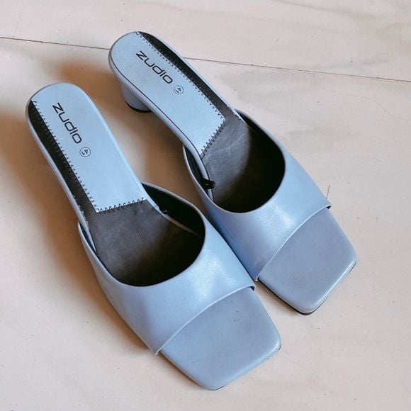 Powder Blue Square Toe Heels by Zudio