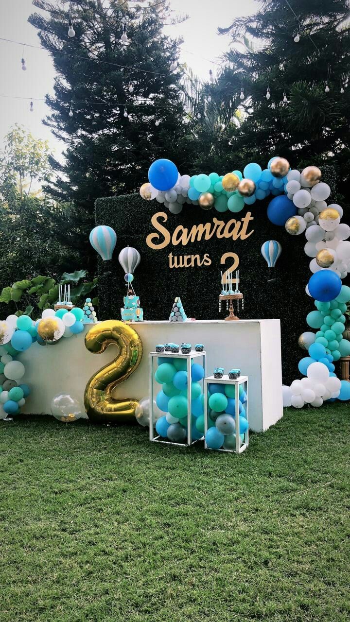 Balloon Decoration in Blue