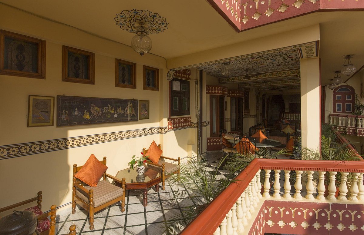 Umaid Bhawan - A Heritage Style Boutique Hotel