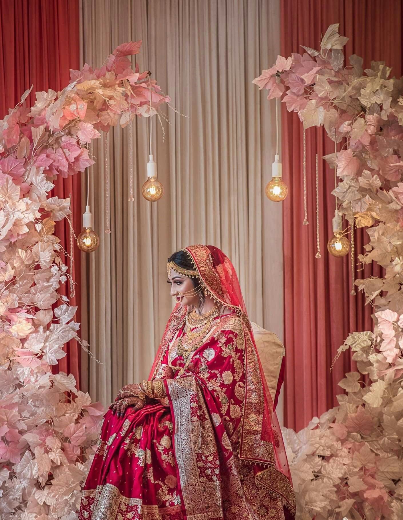 Red Zardozi Benarasi Saree for Bengali Wedding