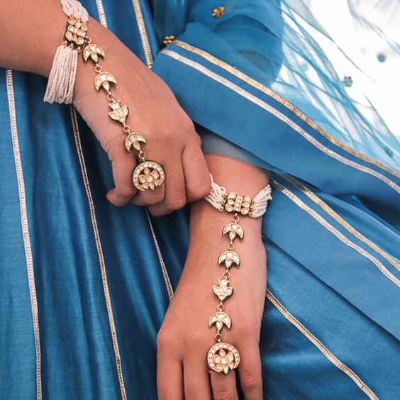 Kundan Ring Bracelet with Pearl Strings