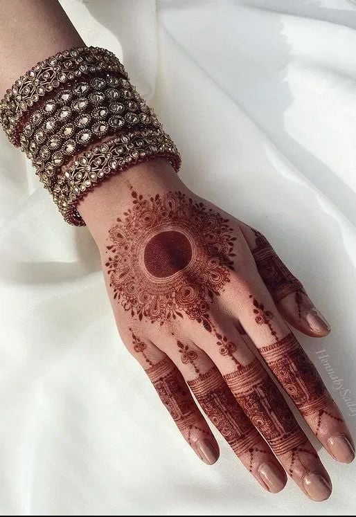 Single Mehendi Ideas