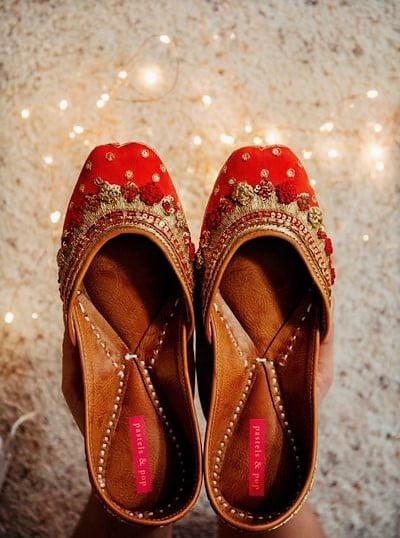 Red Sequin Nagra Juti