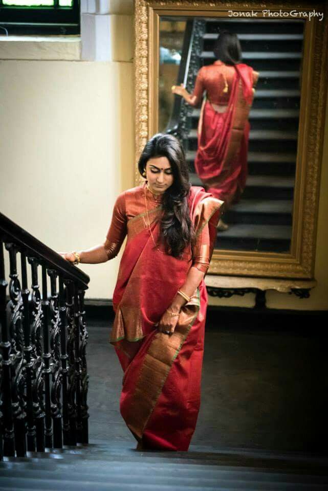 Front Pleat Bridal Bengali Saree Style