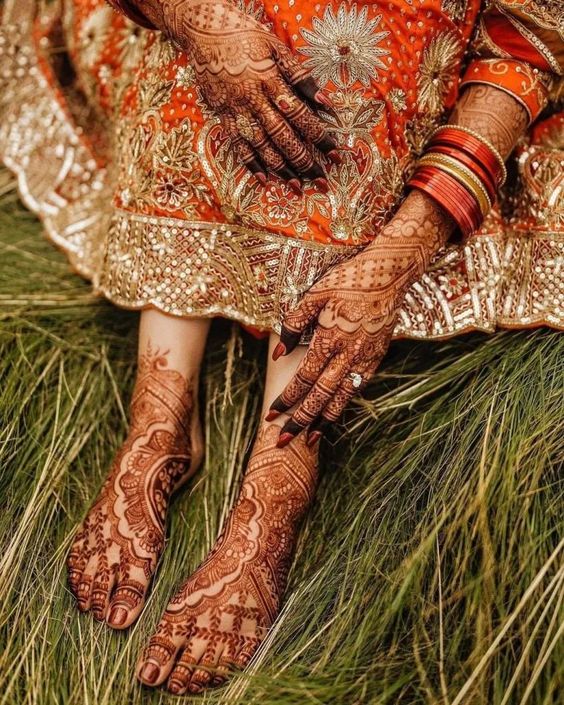 What are the Best Henna Designs