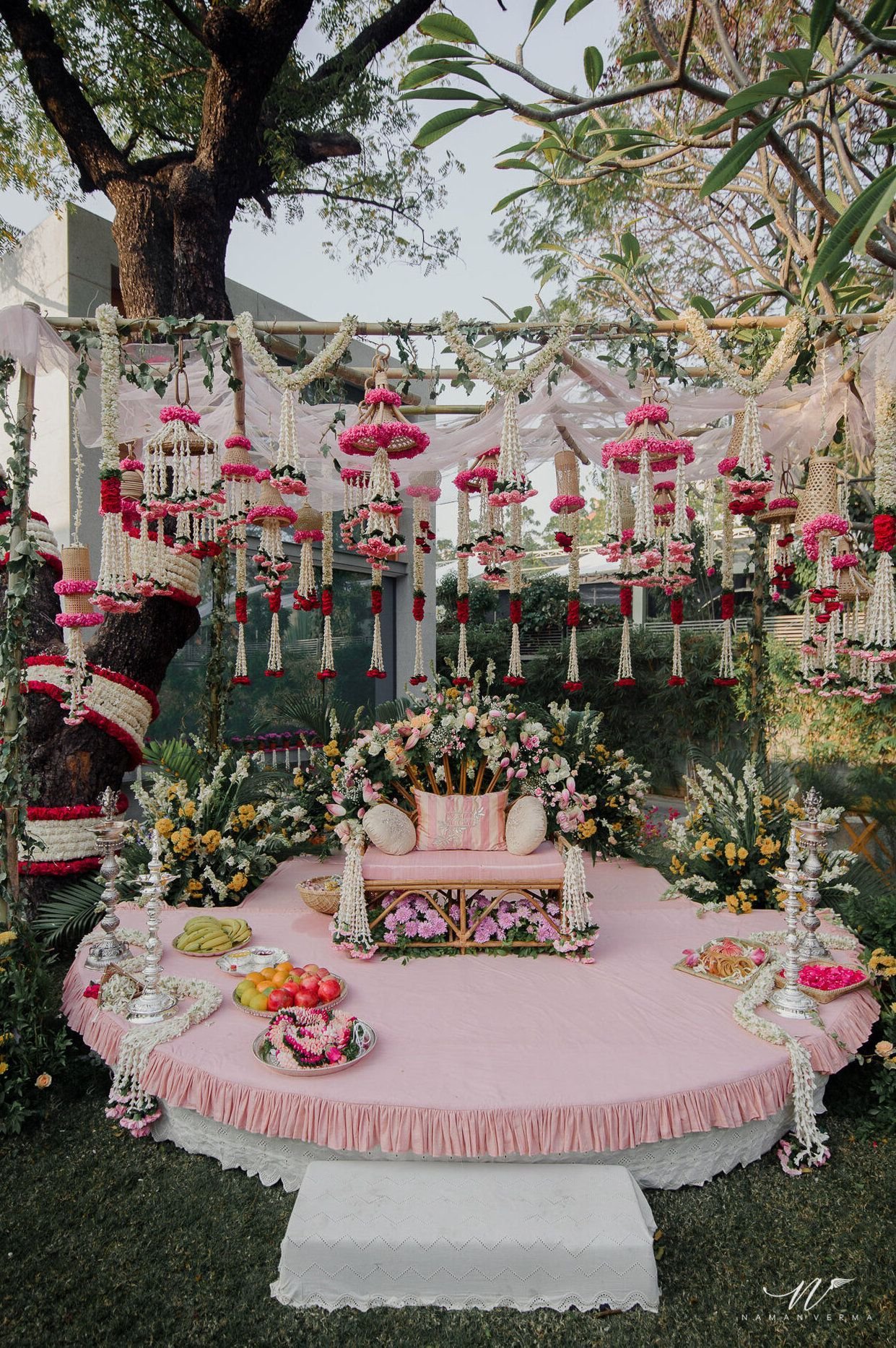 Low Cost Simple Wedding Stage Decoration
