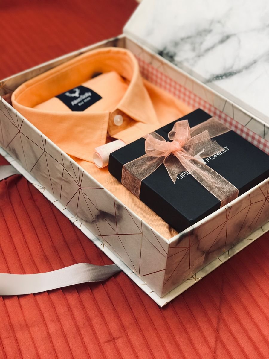 Shirt Hamper Bengali Wedding Tatta List for Groom