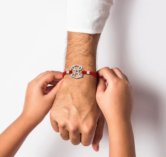 silver rakhi for brother tanishq