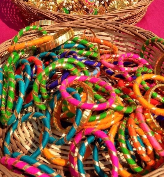 Discover 10 Beautiful Bridal Silk Thread Bangles and Kangans Discover 10 Beautiful Bridal Silk Thread Bangles and Kangans