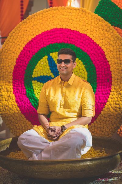 Round and Circular  Floral Haldi Backdrop Decoration