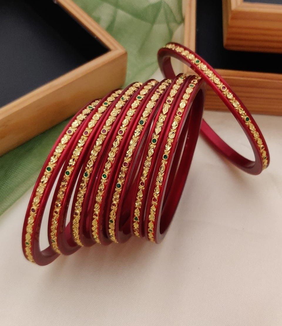 Red Sankha Pola Bangles with Golden Intricacy