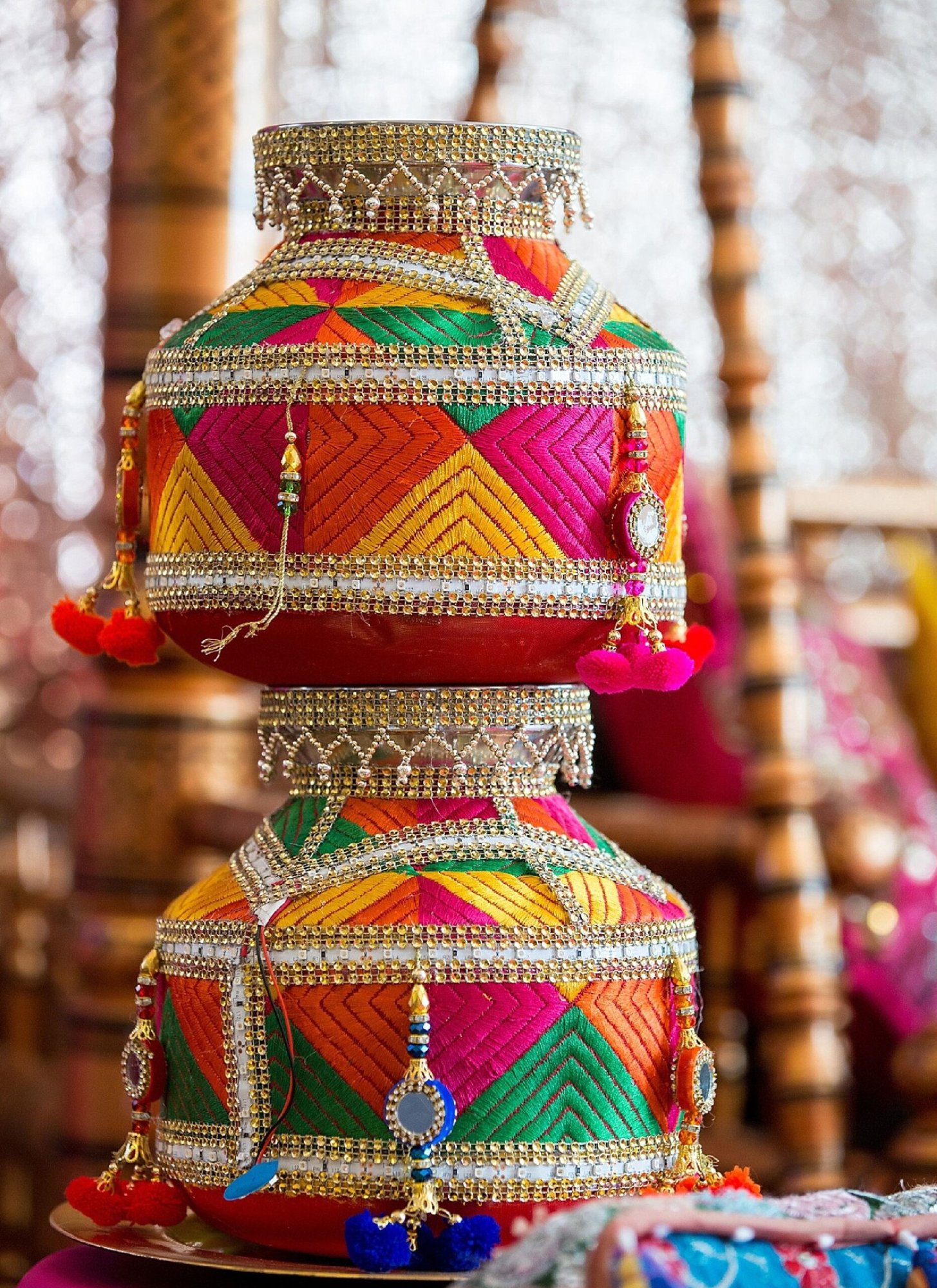 Gujrati Threadwork Wedding Kalash Decoration