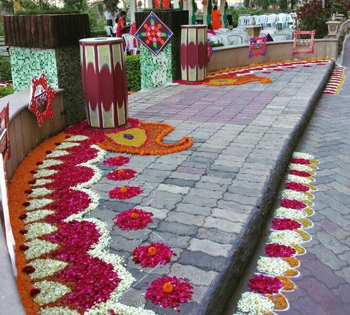Entrance Flower Rangoli Design