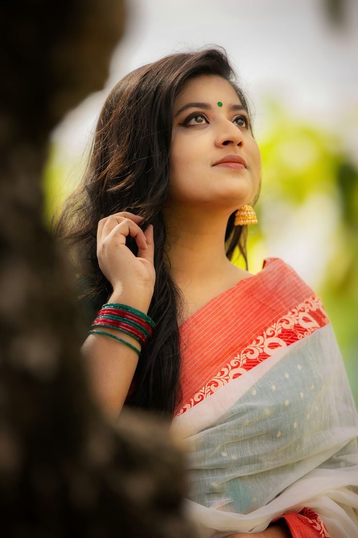 Tushar Tant Modern Bengali Wedding Saree