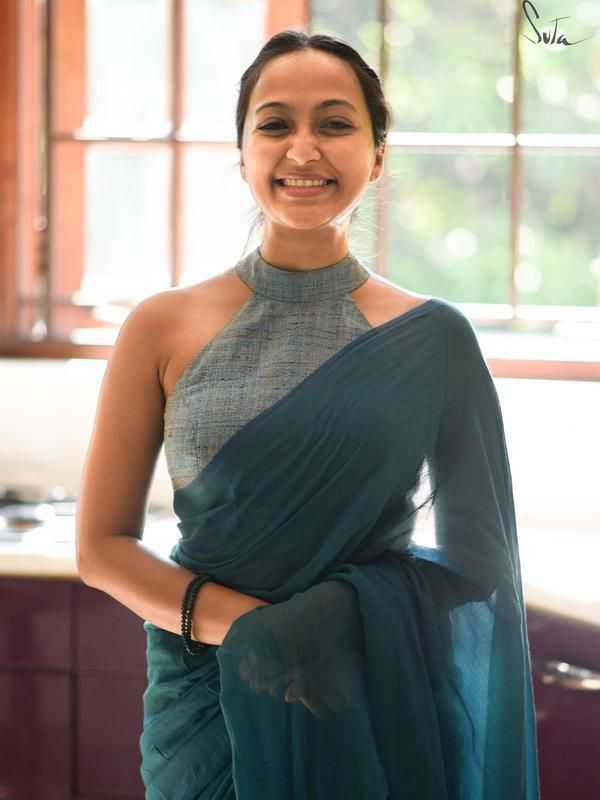 The Halter Neck Sleeveless Blouse Design idea