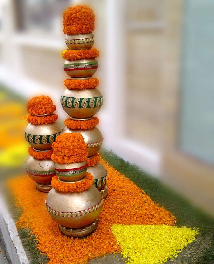 Bronze Pile Wedding Kalash Decoration