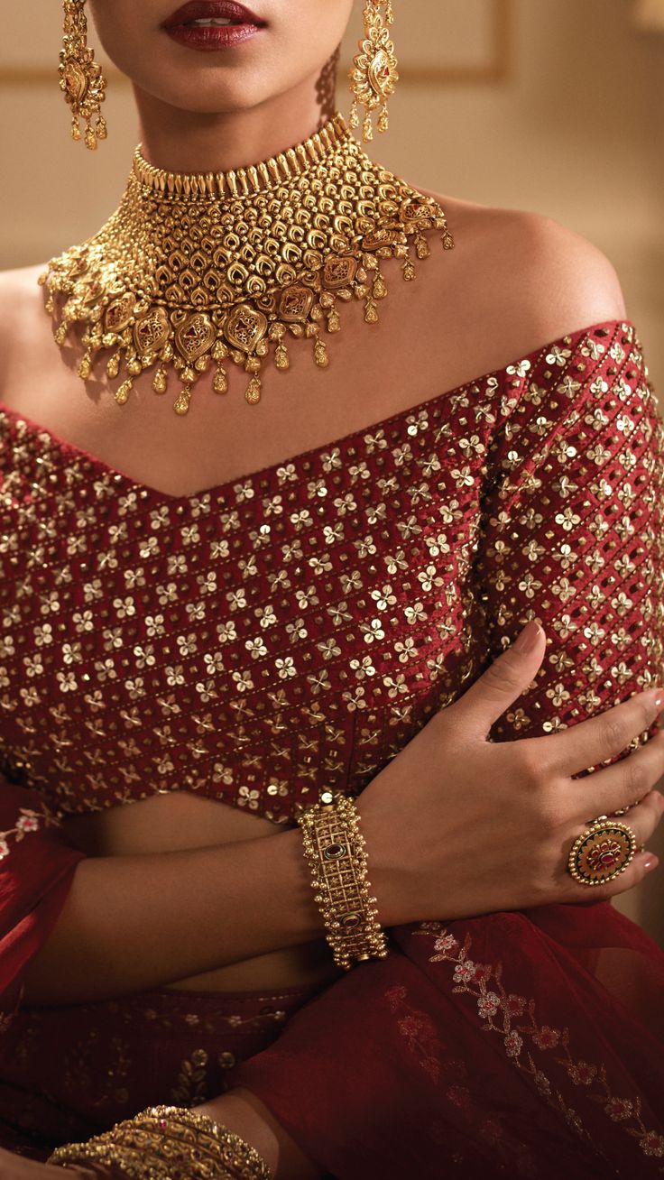 Gold Wedding Necklace for Bride